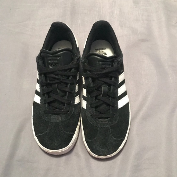 adidas Shoes - FINAL PRICE-Black and white Adidas gazelles